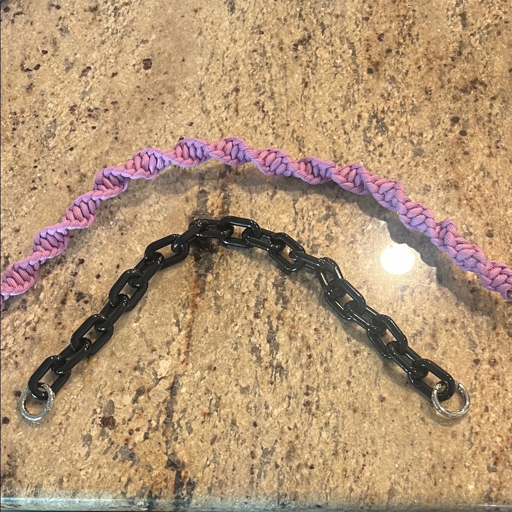 Free with $10 Purchase. Bag chains